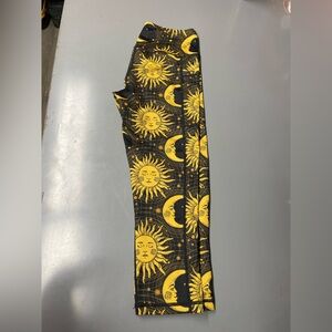 Constantly Varied Gear Sun and Moon Capri Leggings - XS